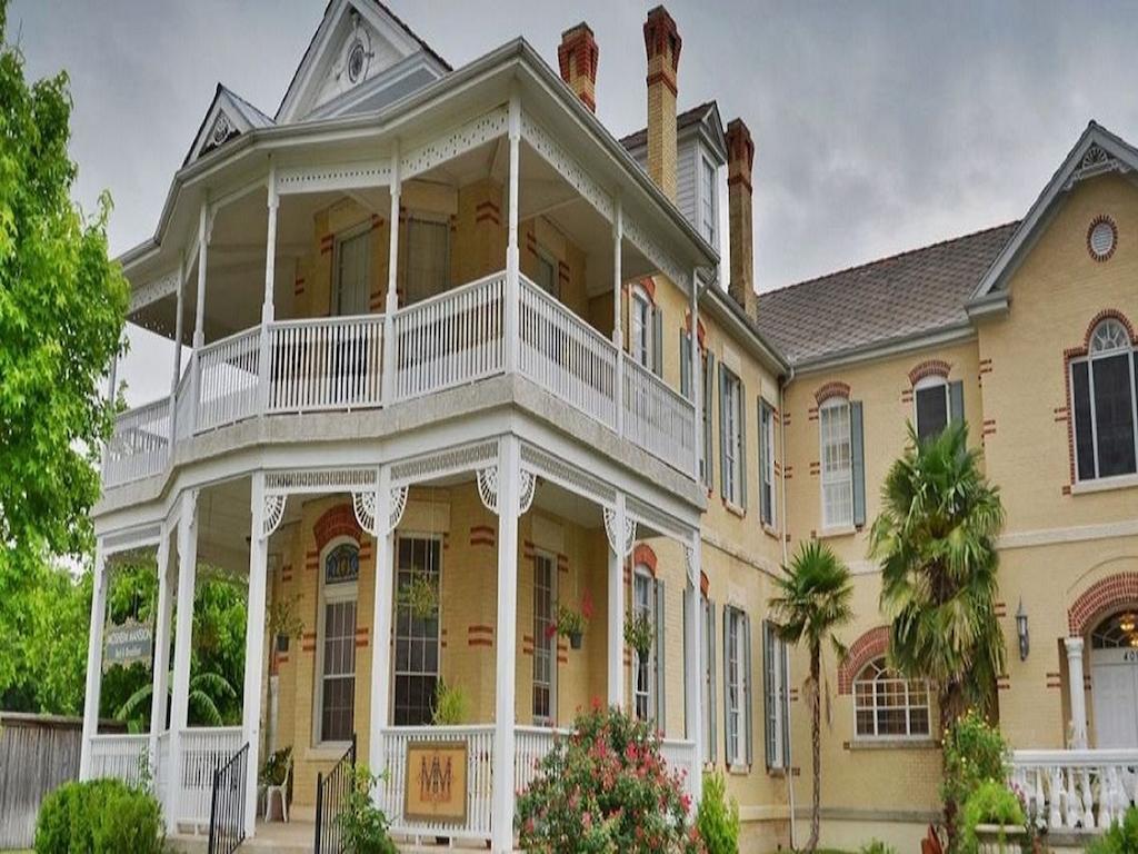 Mosheim Mansion Bed & Breakfast Seguin Exterior photo