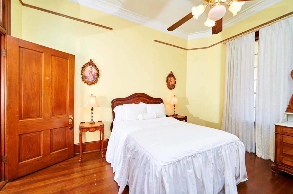 Mosheim Mansion Bed & Breakfast Seguin Exterior photo